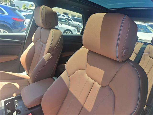 Used 2025 Audi Q5 2.0T Premium Plus w/ Premium Plus Package AWD/4WD image 25