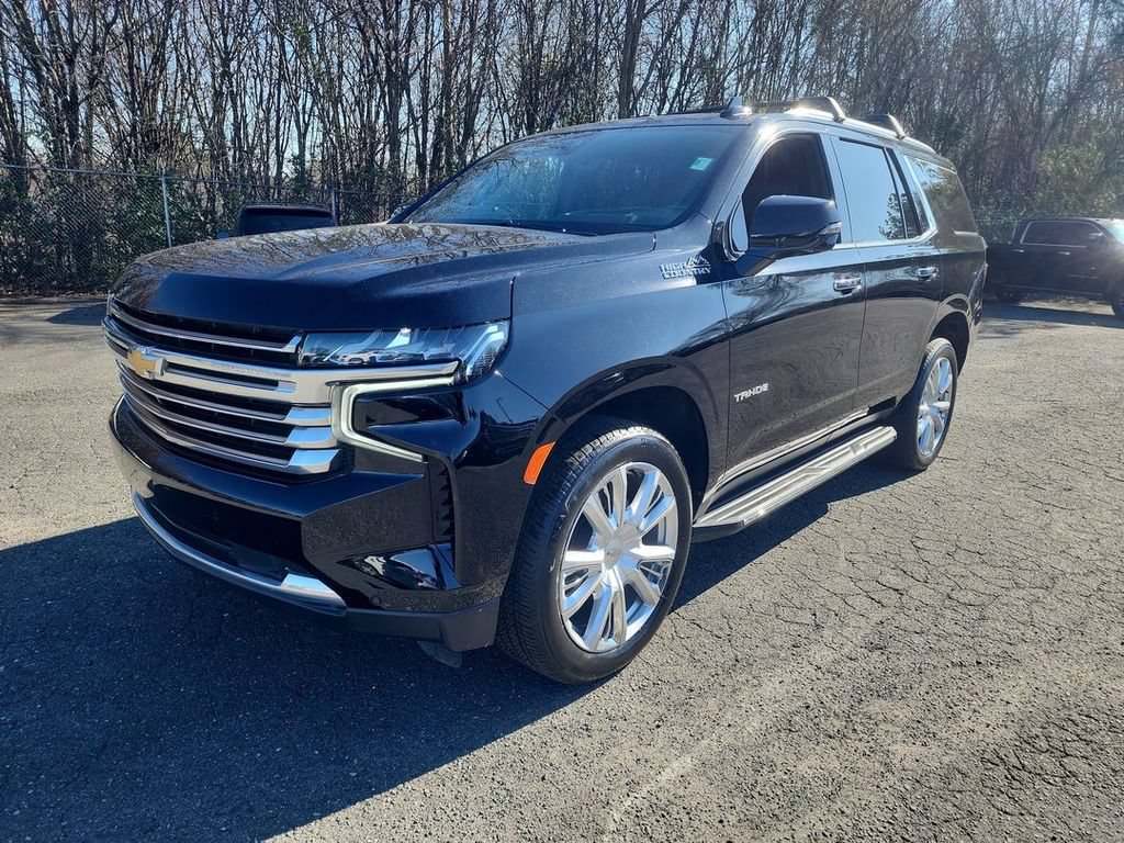 Certified 2022 Chevrolet Tahoe High Country w/ Max Trailering Package AWD/4WD image 4