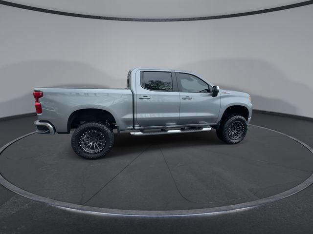 Used 2025 Chevrolet Silverado 1500 LT image 17