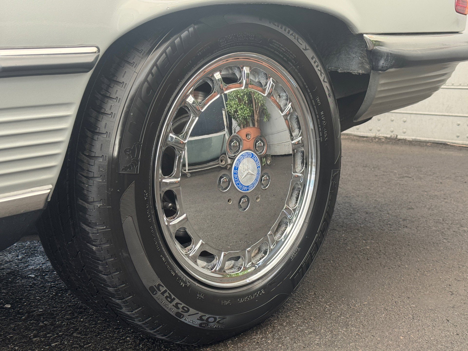 Used 1986 Mercedes-Benz 560 SL image 43