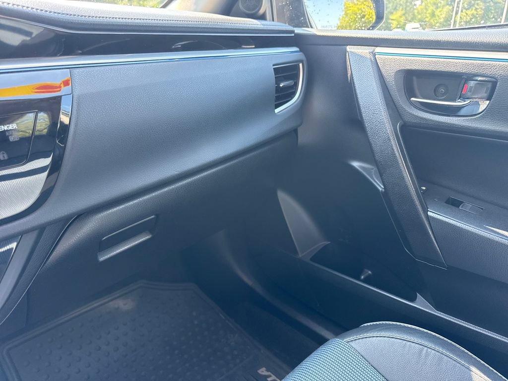 Used 2015 Toyota Corolla S FWD image 17