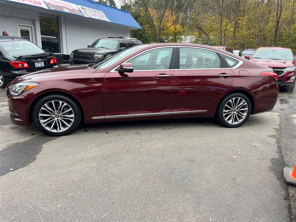 Used 2015 Hyundai Genesis 3.8 image 5