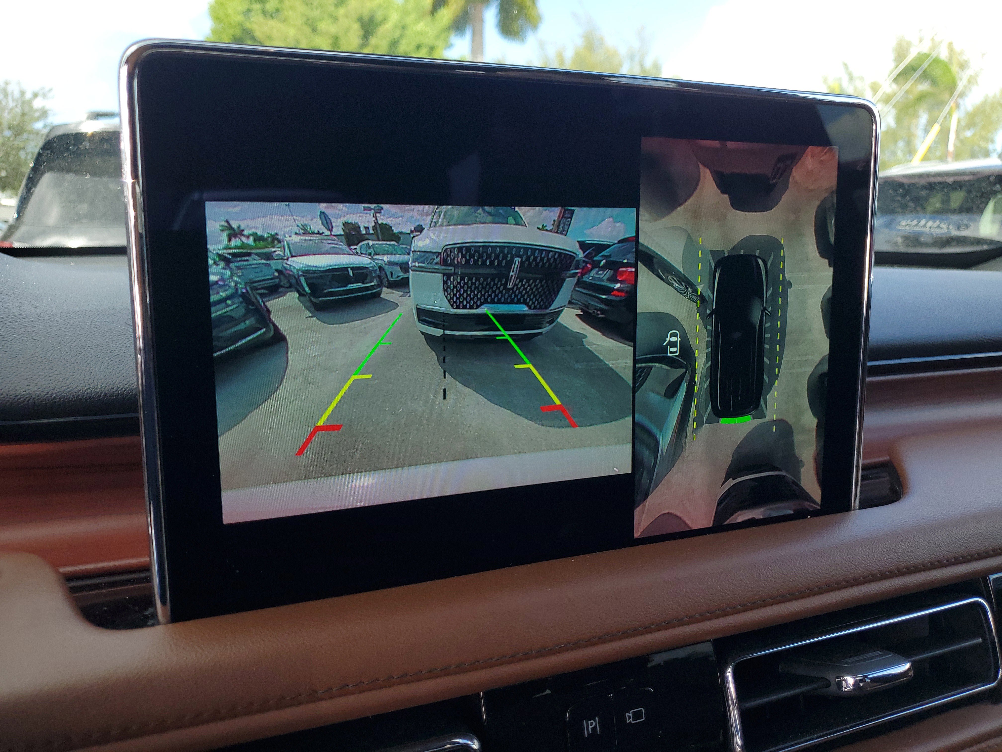 Certified 2022 Lincoln Aviator Reserve w/ Elements Package Plus image 21