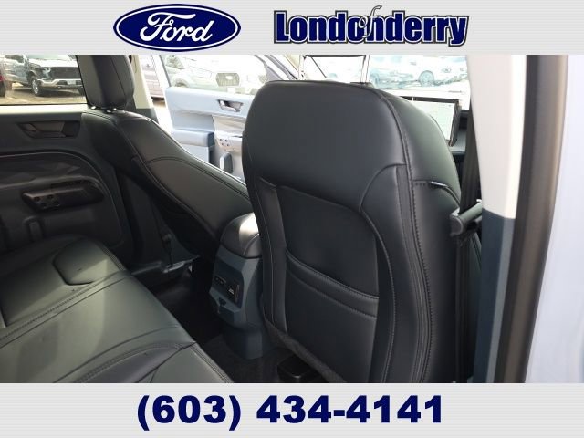 New 2026 Ford Maverick Lariat w/ Black Appearance Package image 45