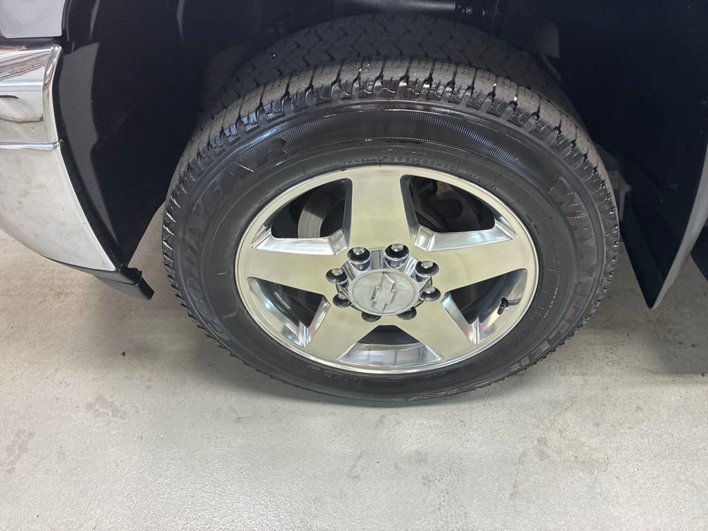 Used 2014 Chevrolet Silverado 2500 LTZ w/ LTZ Plus Package AWD/4WD image 22