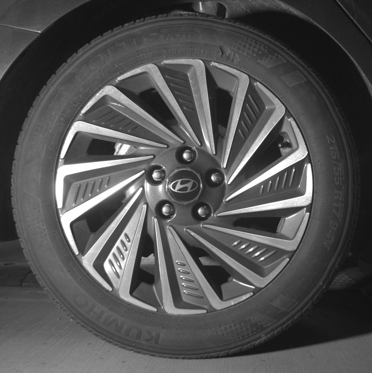 Used 2025 Hyundai Sonata SEL FWD image 15