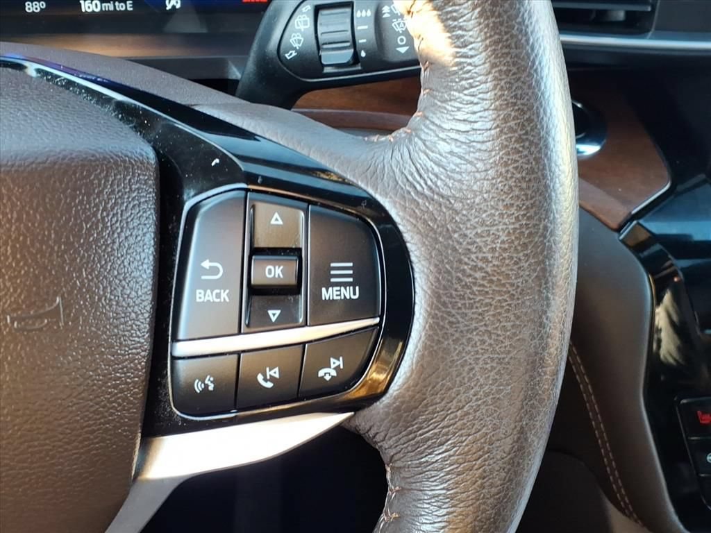Used 2023 Ford Explorer King Ranch w/ Technology Package RWD image 23