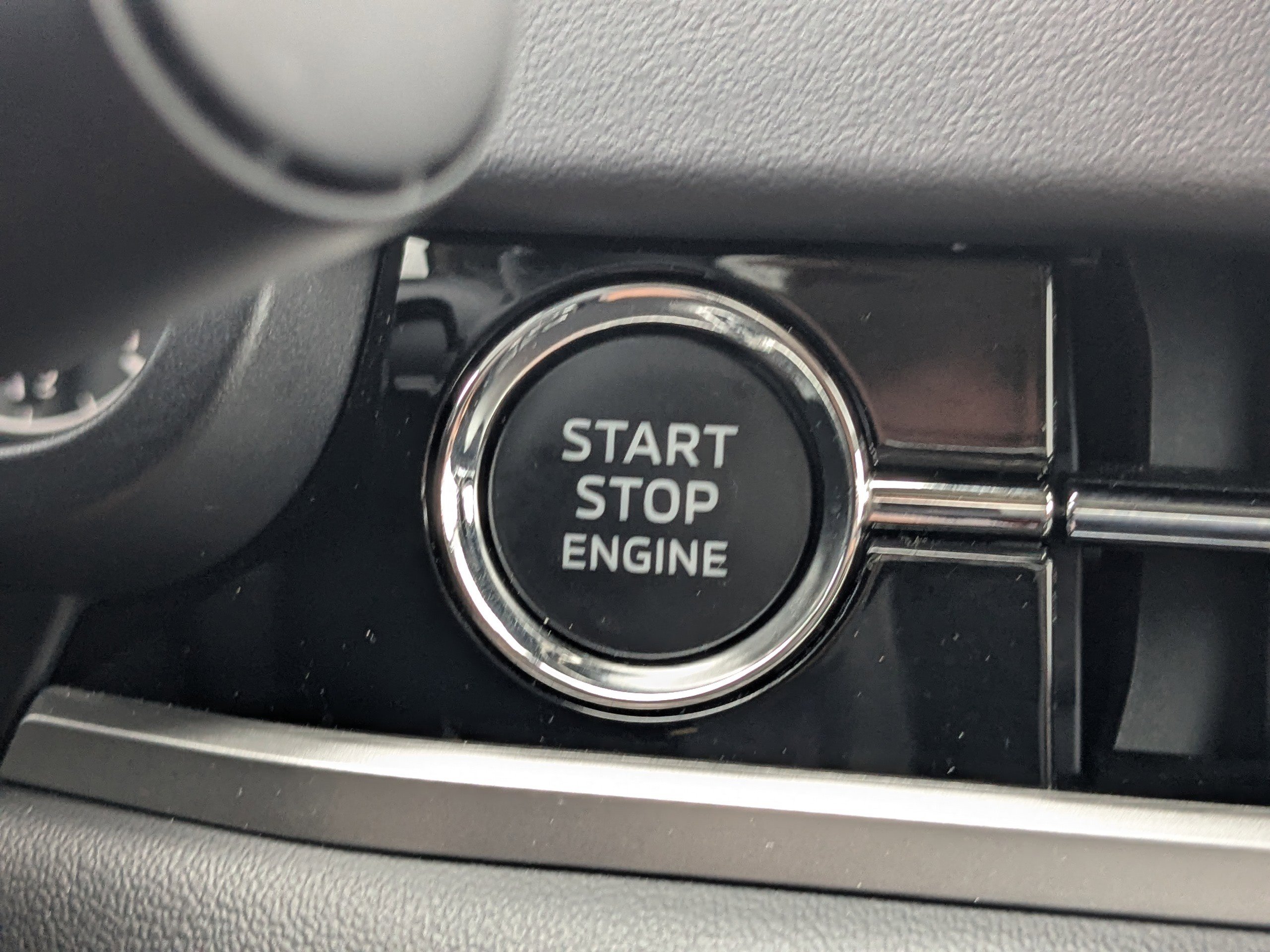 Used 2023 Mitsubishi Outlander SE image 33