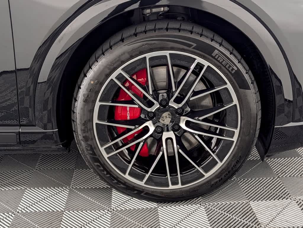 New 2026 Porsche Cayenne Turbo Electric AWD/4WD image 14