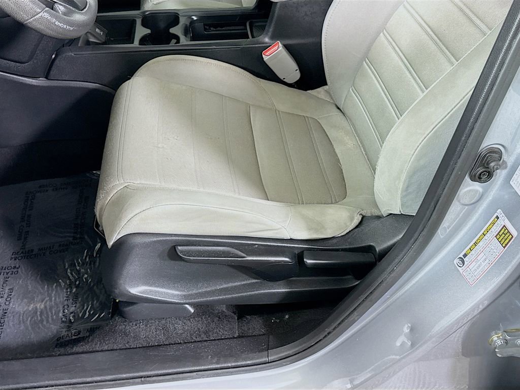 Used 2019 Honda CR-V LX image 22