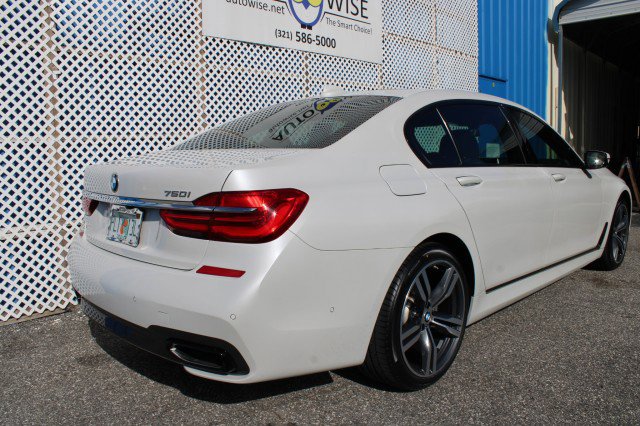 Used 2019 BMW 750i M SPORT DRIVER ASSIST+ w/ M Sport Package image 6