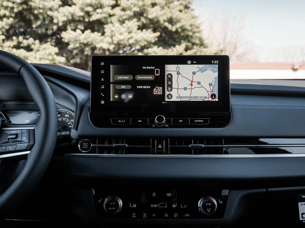 New 2026 Mitsubishi Outlander LE AWD/4WD image 15