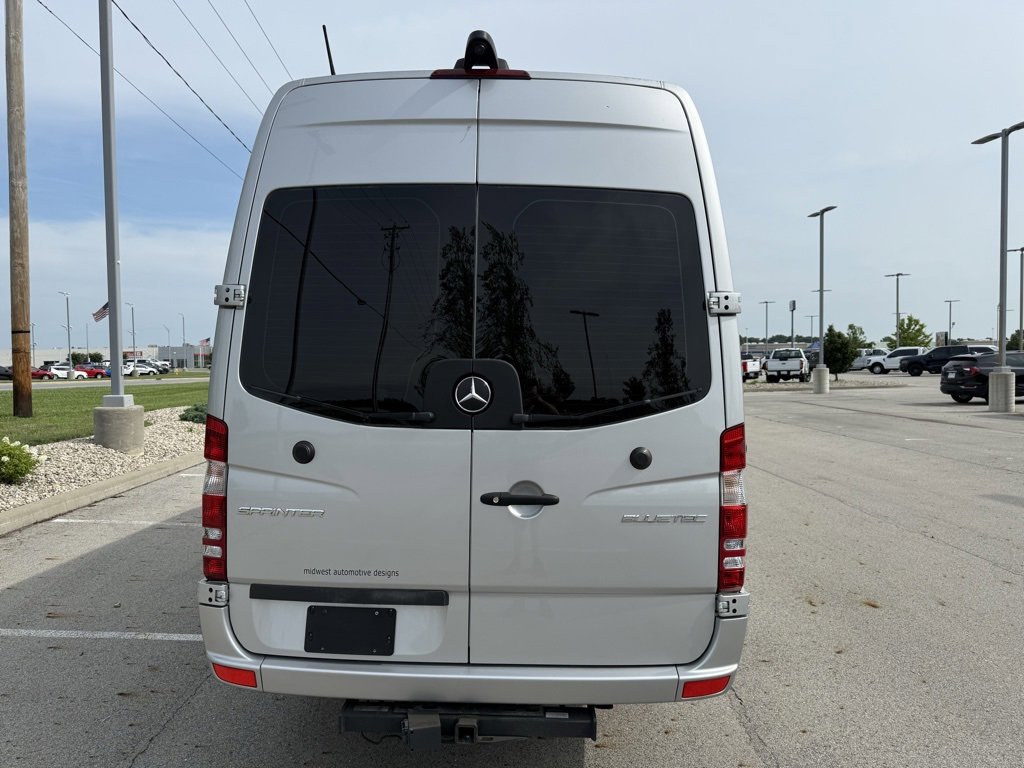 Used 2016 Mercedes-Benz Sprinter 3500 image 8