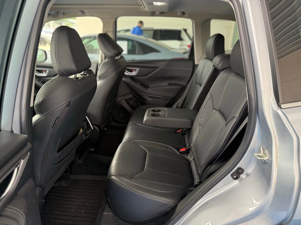 Used 2021 Subaru Forester Limited image 16