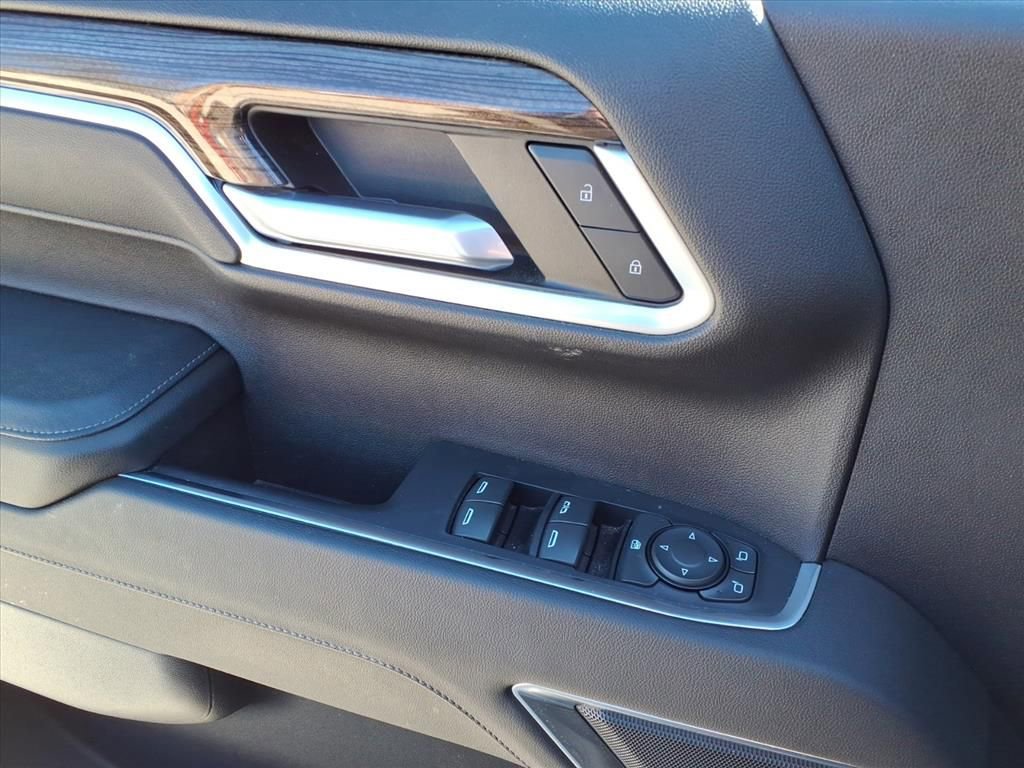 Used 2022 Chevrolet Silverado 1500 RST image 33