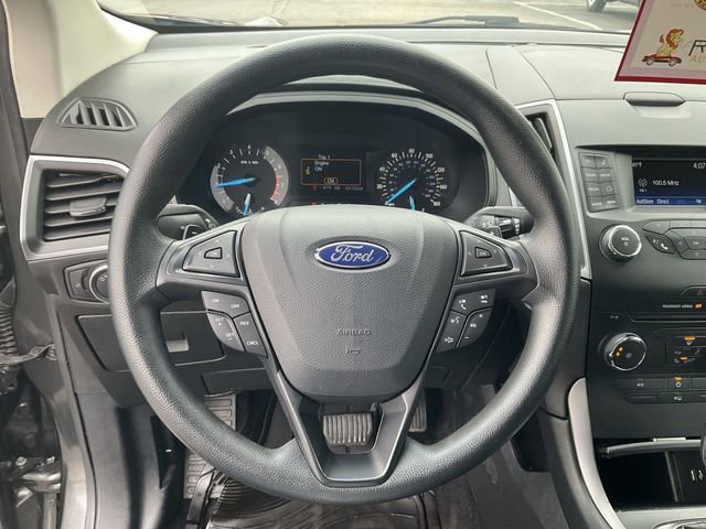Used 2016 Ford Edge SE image 18