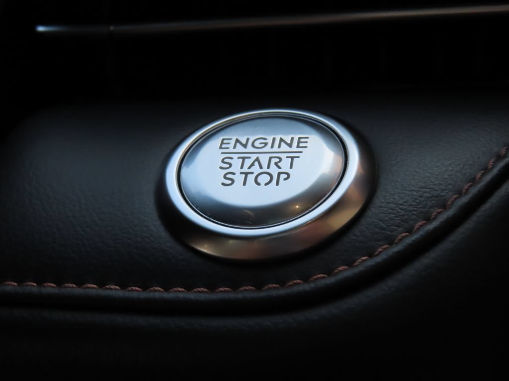 Used 2024 Lincoln Nautilus Premier w/ Equipment Group 102A AWD/4WD image 13