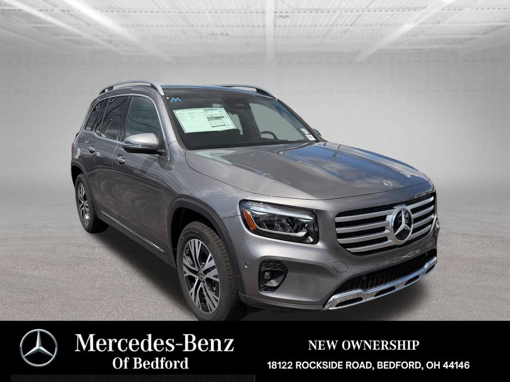 New 2026 Mercedes-Benz GLB 250 4MATIC image 3