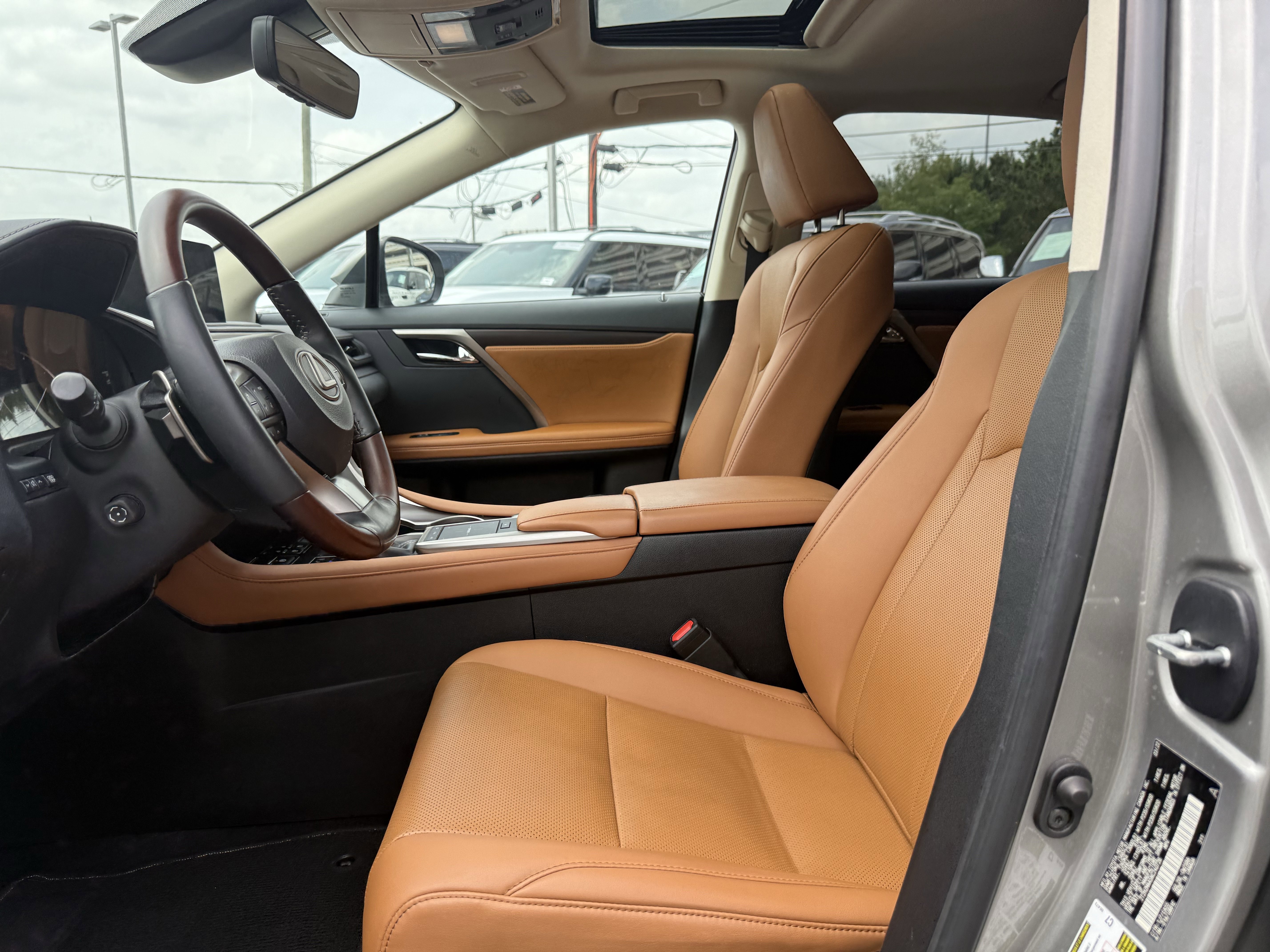 Used 2022 Lexus RX 350 FWD w/ Premium Package image 12
