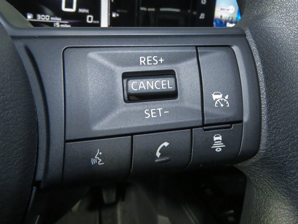 Certified 2025 Nissan Kicks SV image 22