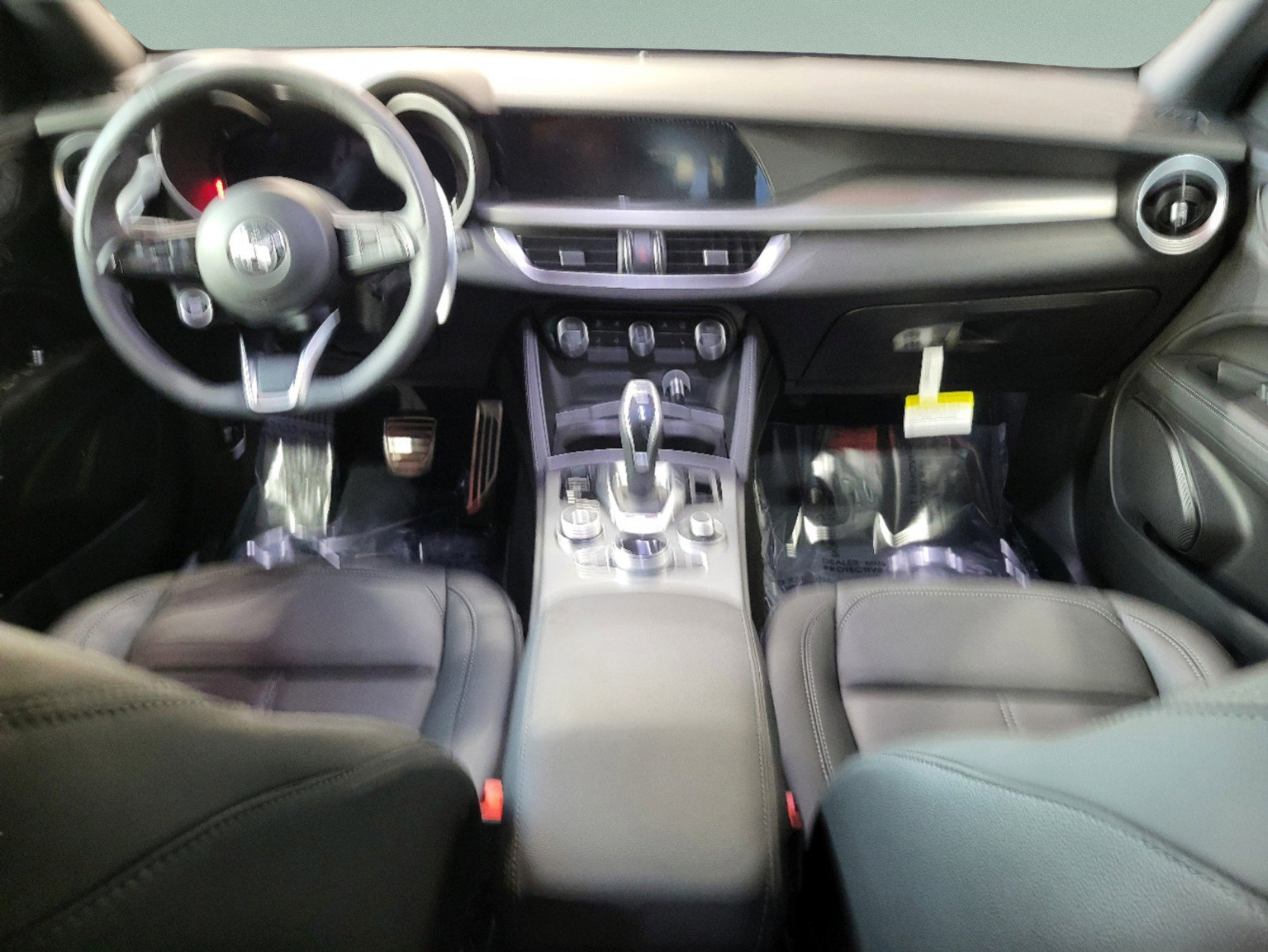 New 2025 Alfa Romeo Stelvio Sprint AWD/4WD image 20