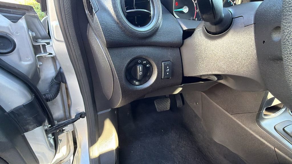 Used 2017 Ford Fiesta S FWD image 30