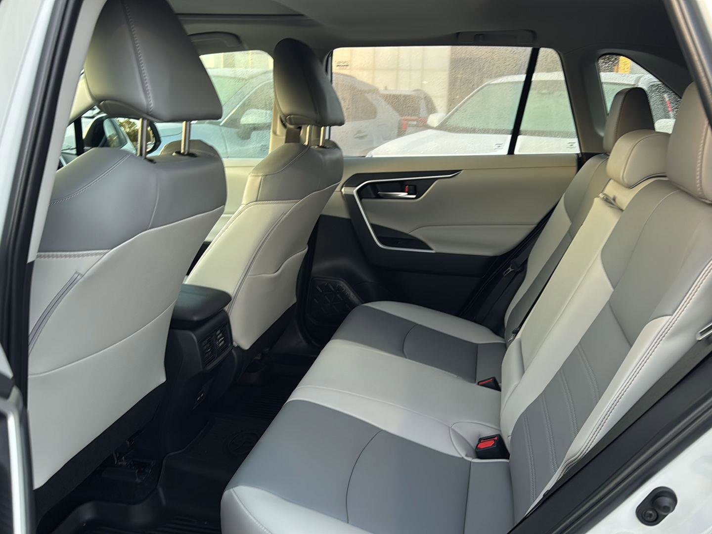 Certified 2025 Toyota RAV4 XLE Premium image 9