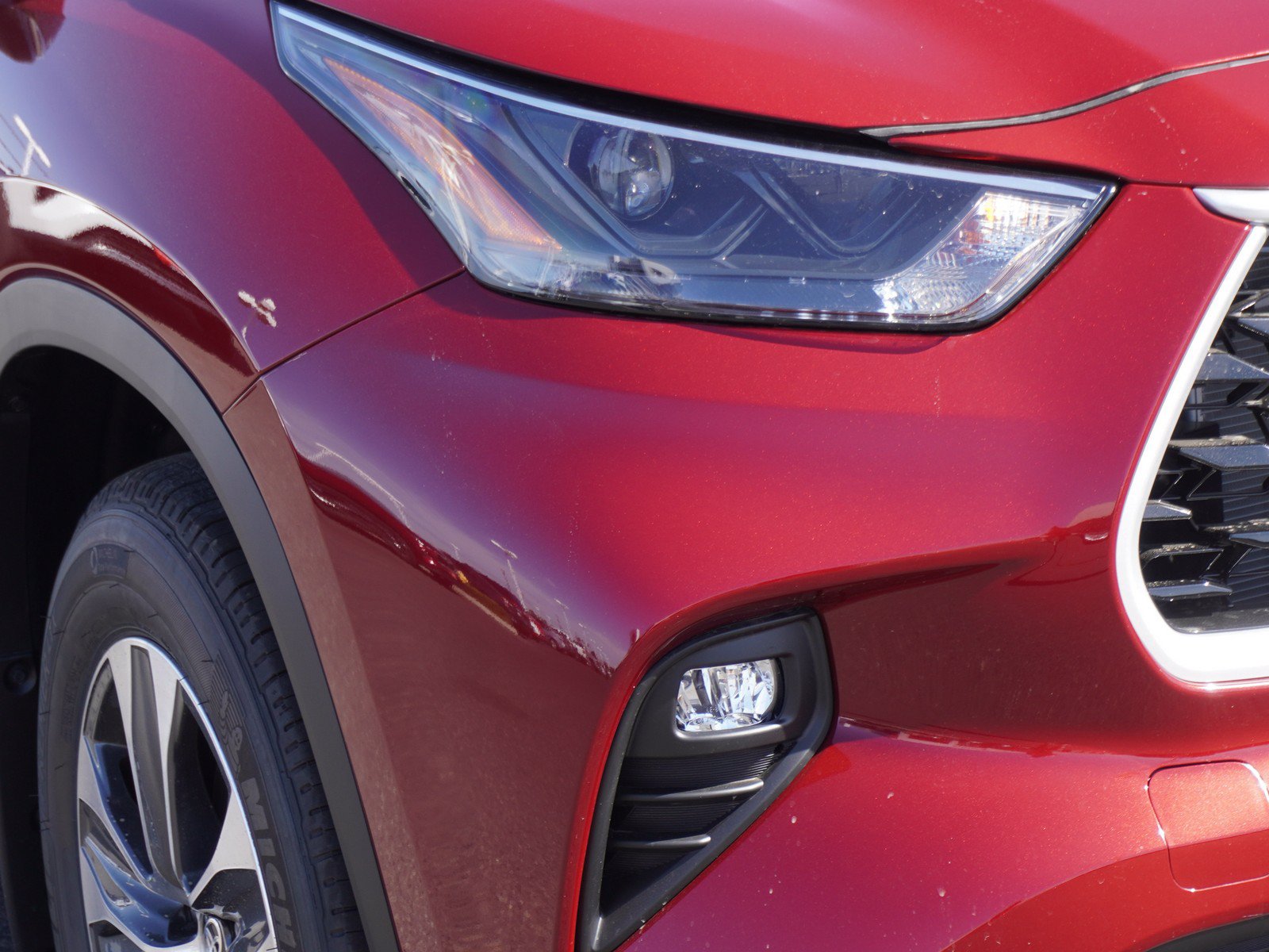 New 2026 Toyota Highlander XLE AWD/4WD image 3