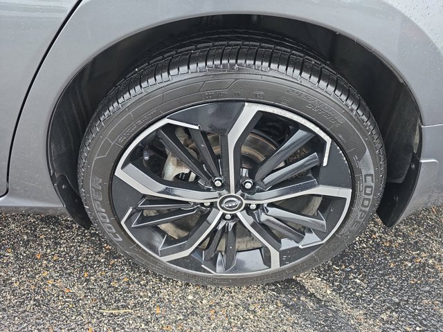 Used 2023 Nissan Altima 2.5 SR w/ SR Premium Package image 11