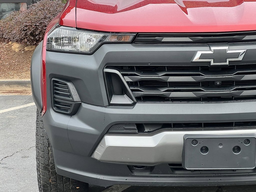 Used 2023 Chevrolet Colorado Trail Boss w/ Technology Package image 4