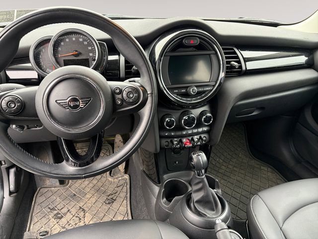 Used 2019 MINI Cooper 2-Door Hardtop FWD image 10