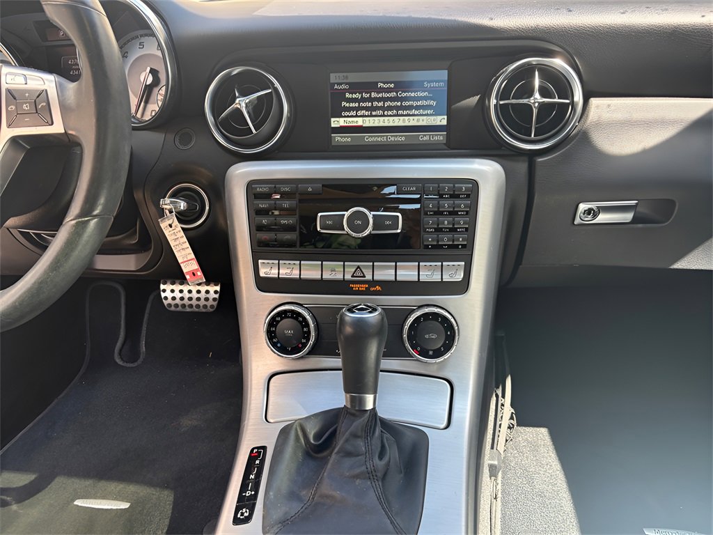 Used 2014 Mercedes-Benz SLK 250 image 19
