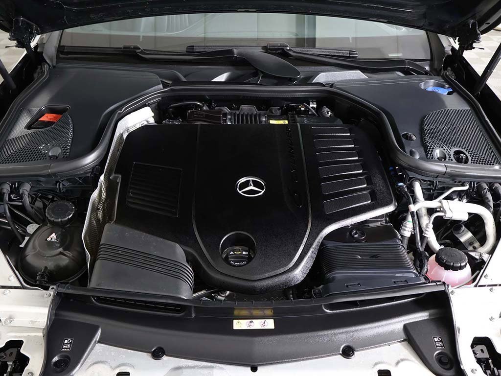 Used 2023 Mercedes-Benz E 450 4MATIC Coupe image 25