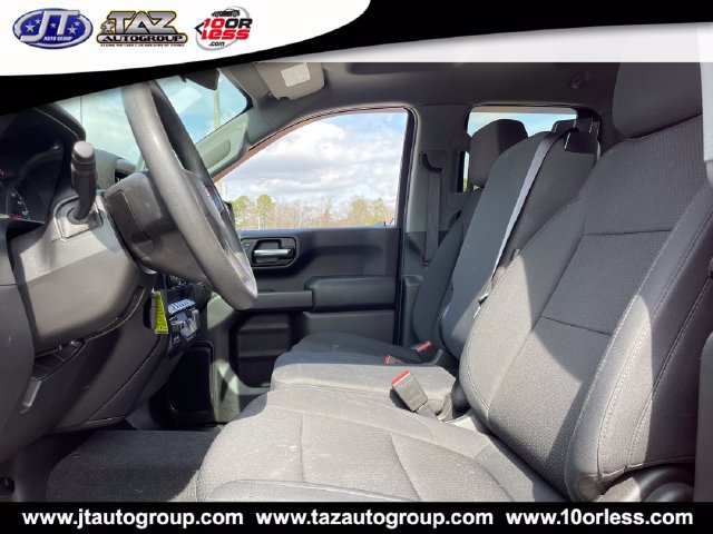 Used 2020 Chevrolet Silverado 1500 Custom w/ Custom Value Package AWD/4WD image 10