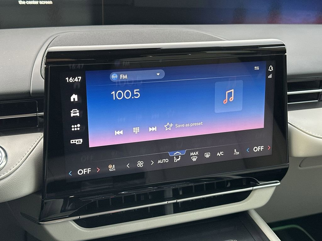 New 2026 Lincoln Nautilus Premier w/ Equipment Group 102A image 16