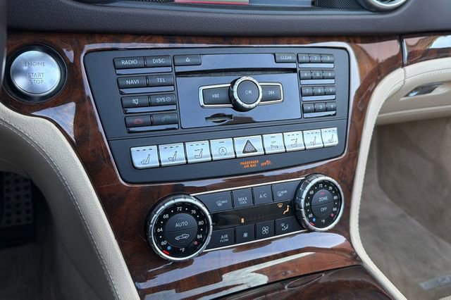 Used 2015 Mercedes-Benz SL 63 AMG image 27