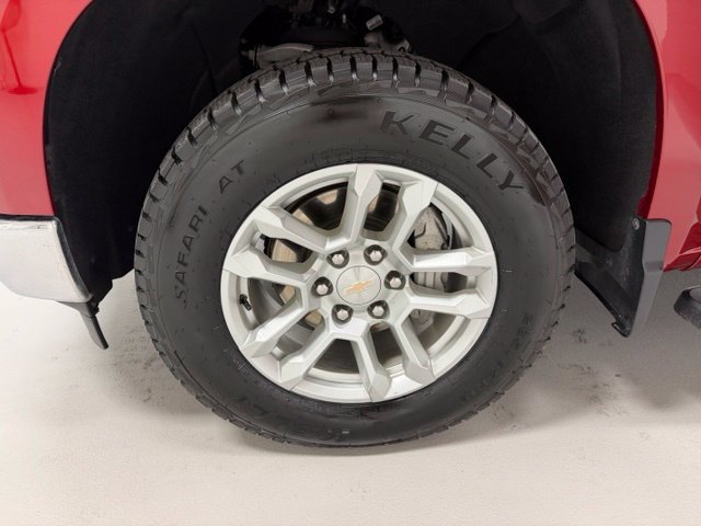 Certified 2024 Chevrolet Silverado 1500 LT AWD/4WD image 18