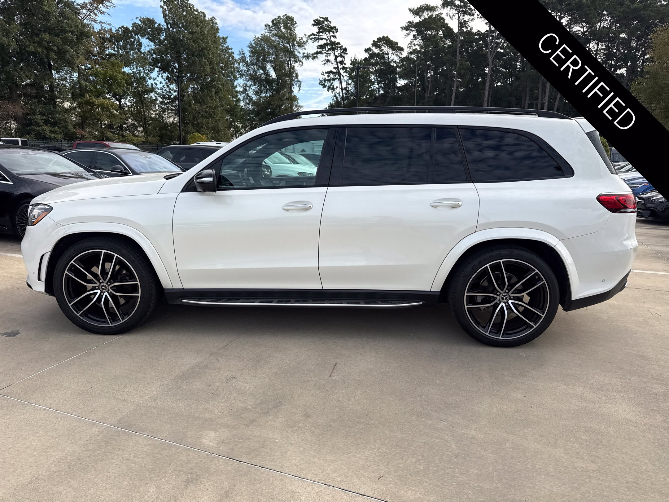 Used 2022 Mercedes-Benz GLS 450 4MATIC image 7