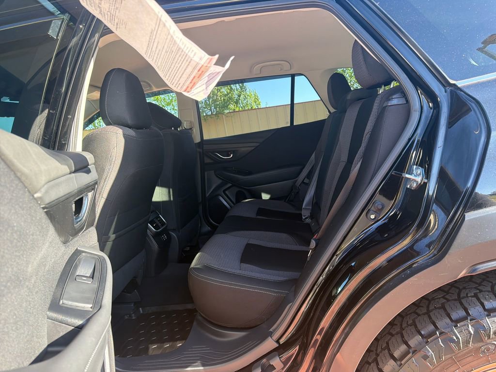 Used 2025 Subaru Outback Premium w/ Popular Package #1A image 20