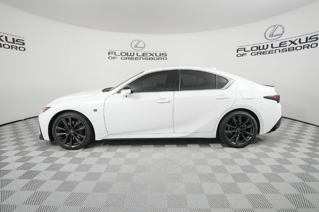 Certified 2025 Lexus IS 350 F Sport RWD image 4