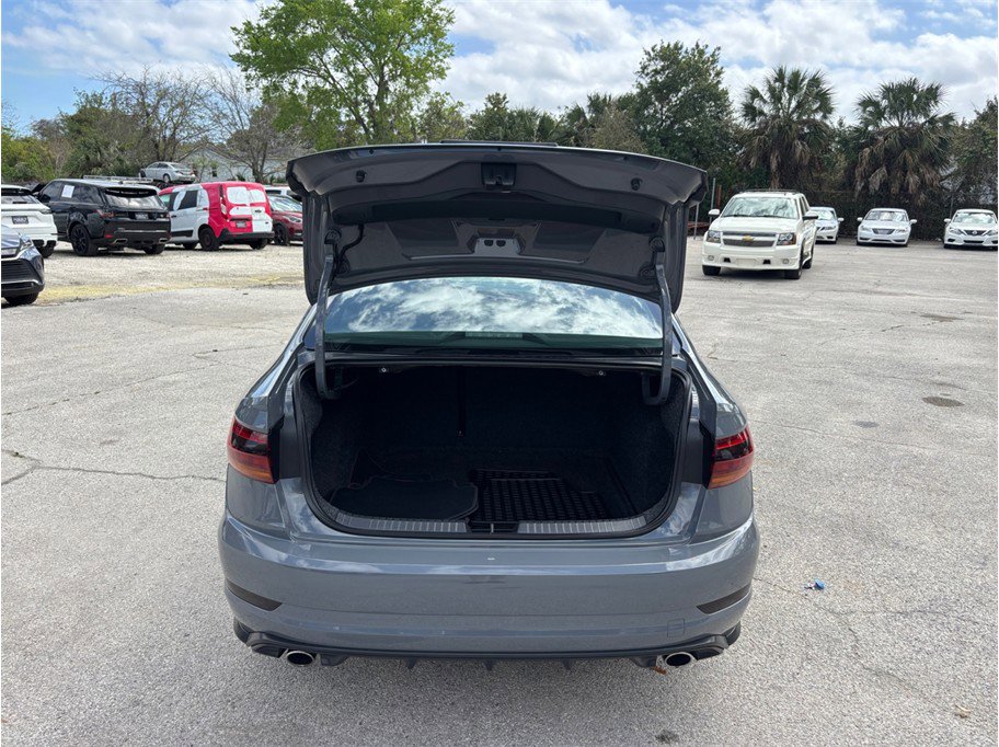 Used 2019 Volkswagen Jetta GLI image 39