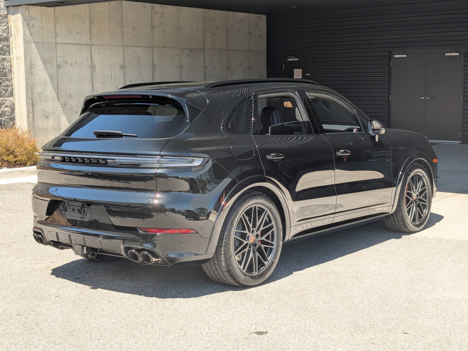 New 2026 Porsche Cayenne GTS AWD/4WD image 9