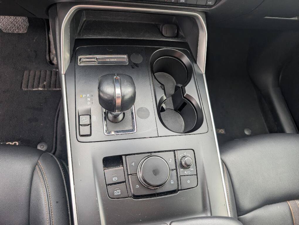 Used 2025 MAZDA CX-90 3.3 Turbo w/ Select Package AWD/4WD image 13