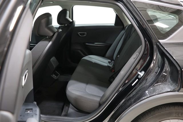 Used 2025 Kia K4 LXS FWD image 33