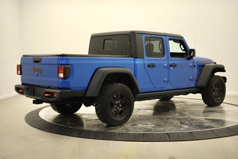 Used 2023 Jeep Gladiator Mojave w/ Cold Weather Group image 3