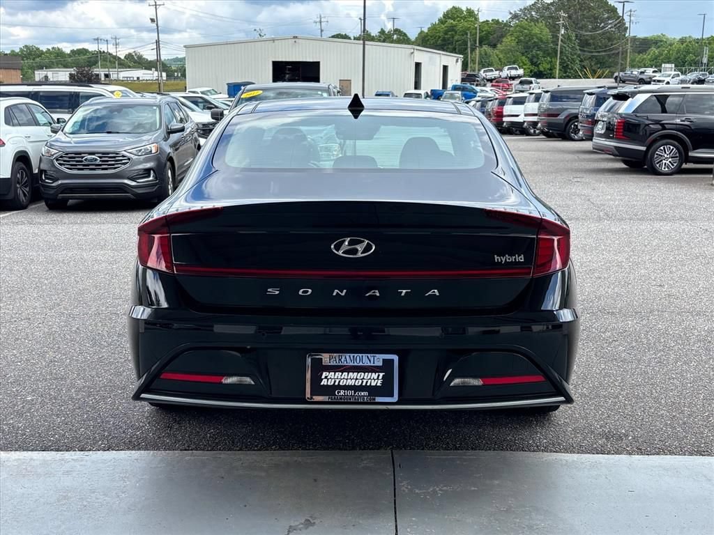 Used 2023 Hyundai Sonata Limited w/ Cargo Package FWD image 25