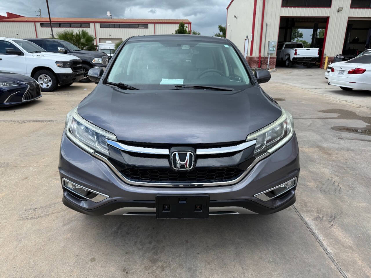 Used 2015 Honda CR-V EX image 2