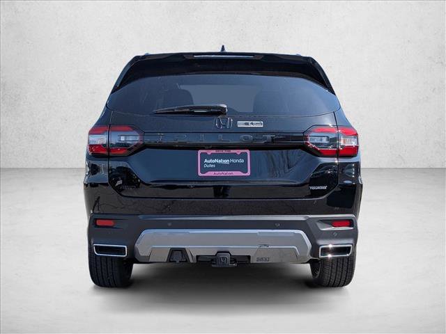 New 2026 Honda Pilot Touring image 8