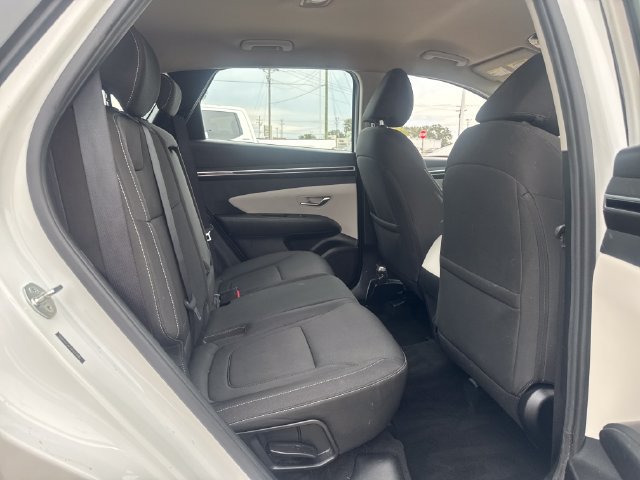 Used 2023 Hyundai Tucson SE AWD/4WD image 12