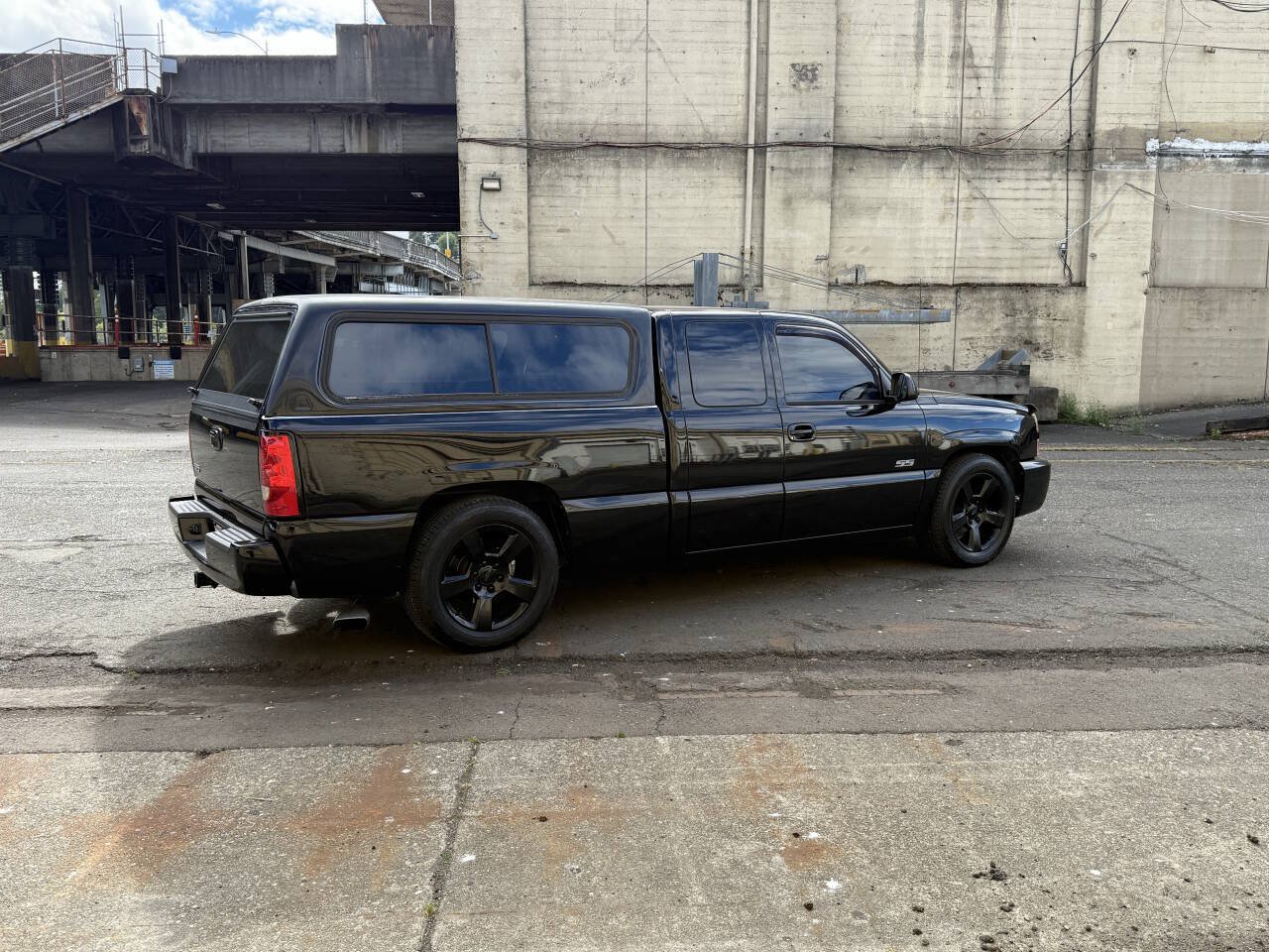 Used 2003 Chevrolet Silverado 1500 SS AWD/4WD image 11